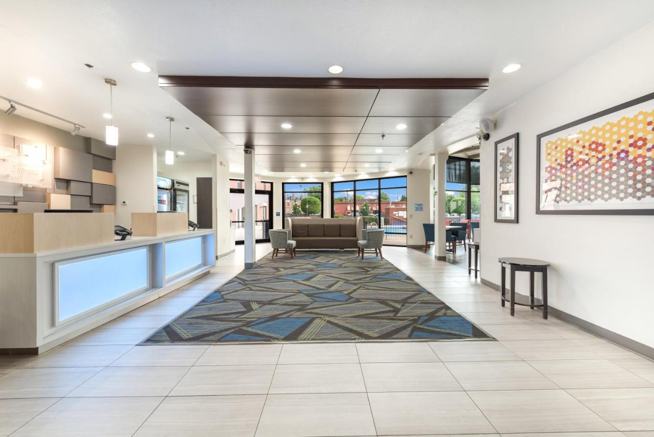 Holiday Inn Express - Columbus Downtown By Ihg Eksteriør billede
